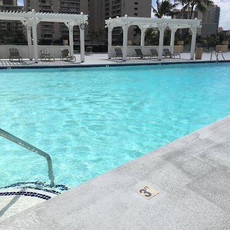 Waikiki Penthouse @ The Monarch Hotel ホノルル エクステリア 写真